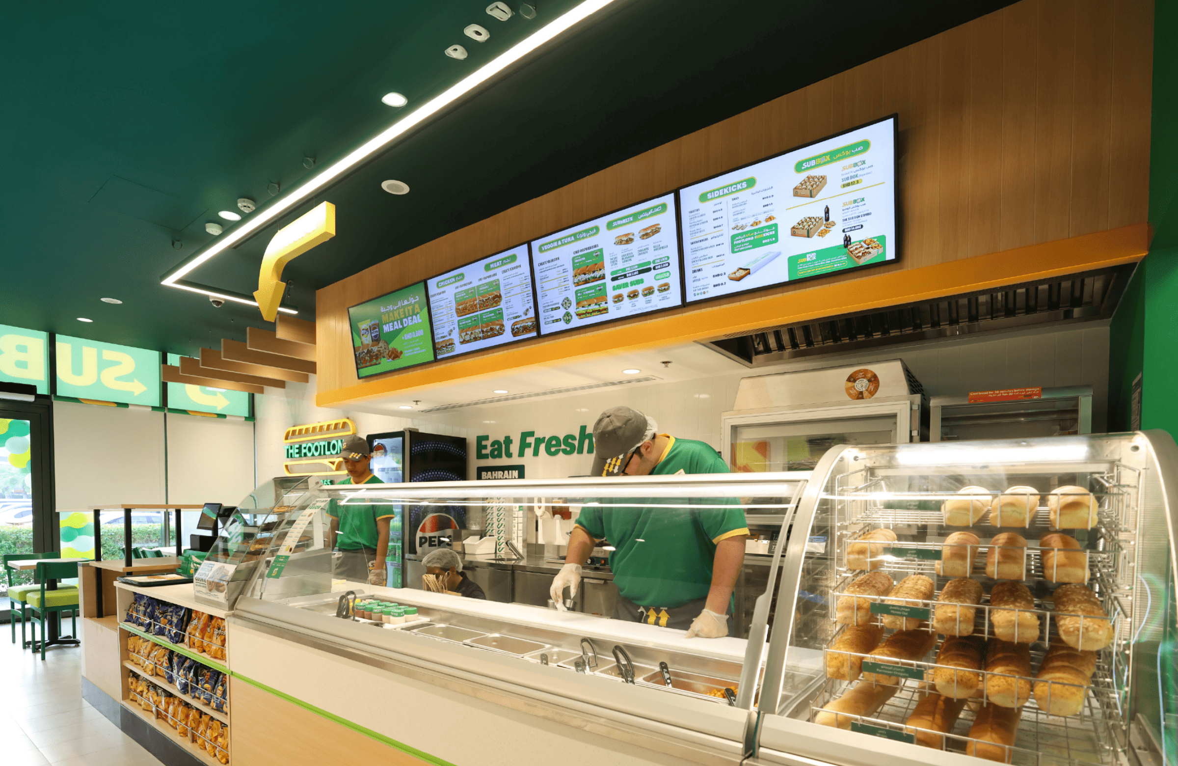 العلامات العالمية تواصل التوسع في الساية سكوير مع انضمام Subway إلى الوجهة
