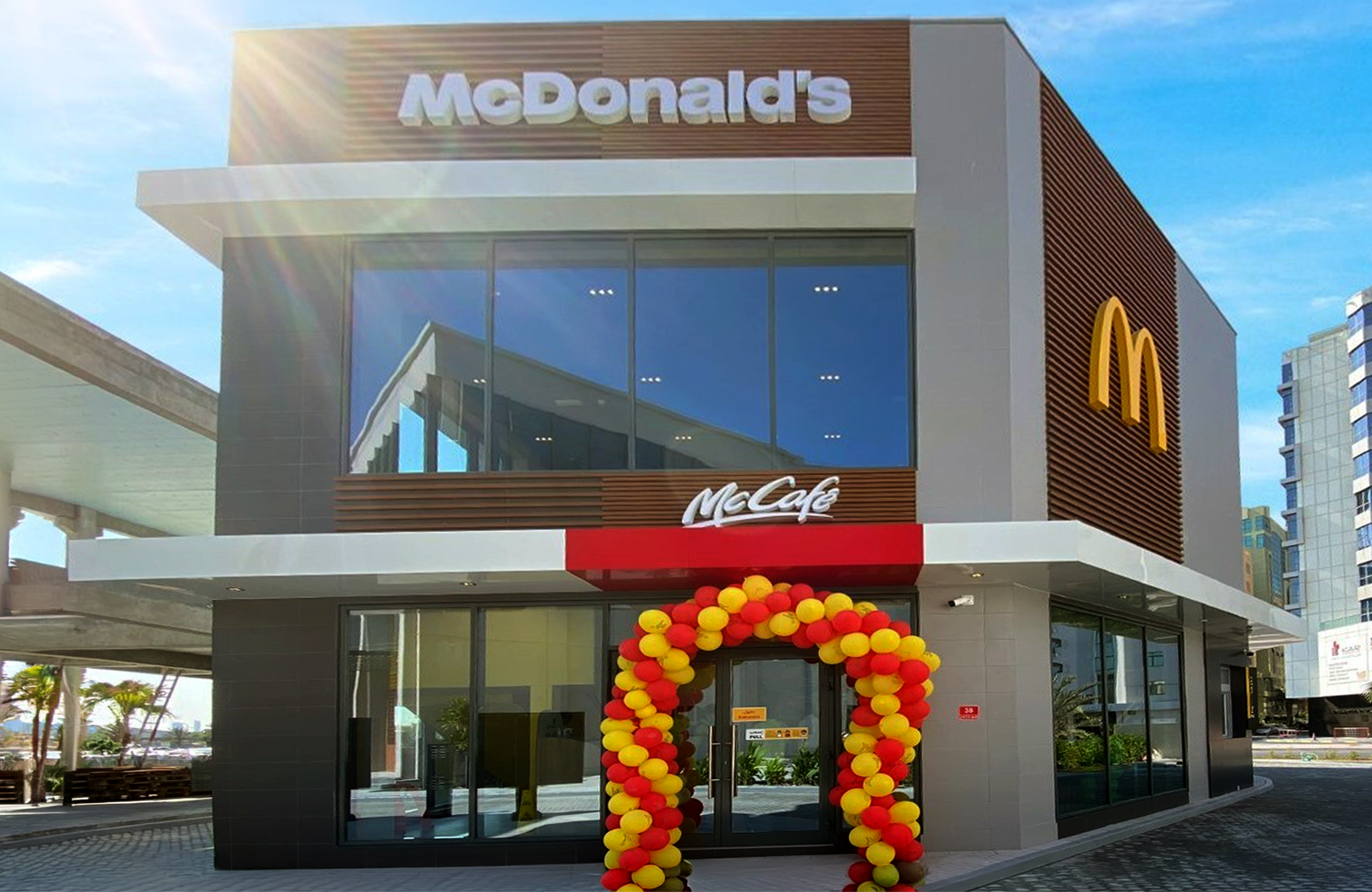 McDonald's Bahrain announces the opening of its first branch in the medical and commercial district at Alsayah Square